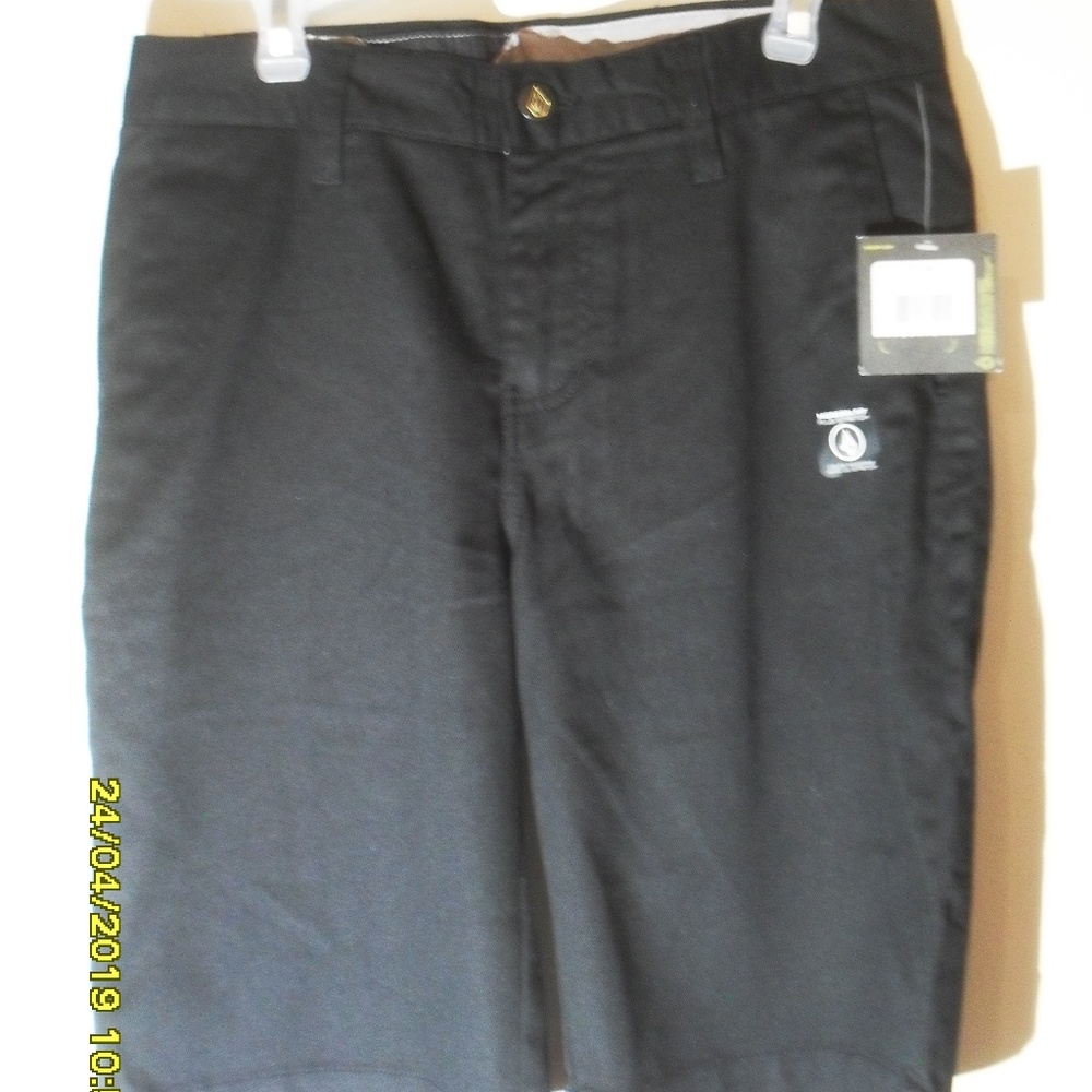 NEW BOY'S SIZE 14 VOLCOM SHORT'S